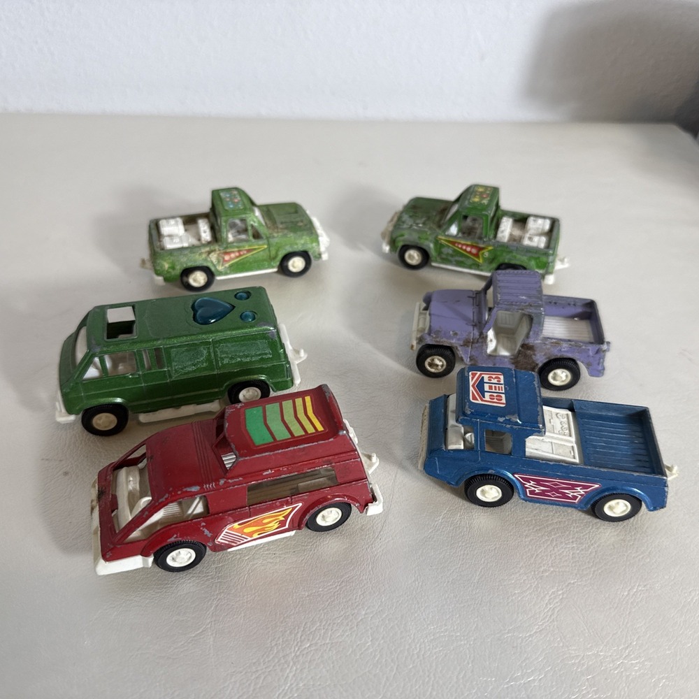 Tootsie Toy Vintage 1970s Truck Lot Wagon Jeep Van